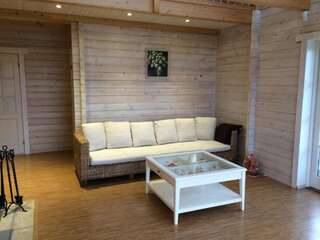 Дома для отпуска Männikivi Holiday Home Parasmetsa Дом для отпуска-14