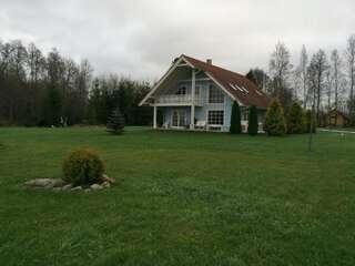 Дома для отпуска Männikivi Holiday Home Parasmetsa-1